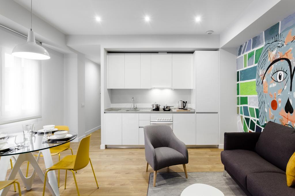 Home Art Apartments 马德里 外观 照片