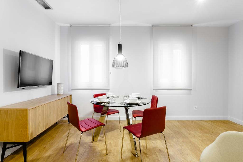 Home Art Apartments 马德里 外观 照片