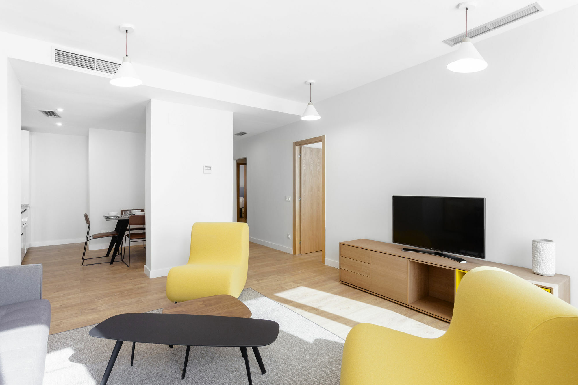 Home Art Apartments 马德里 外观 照片