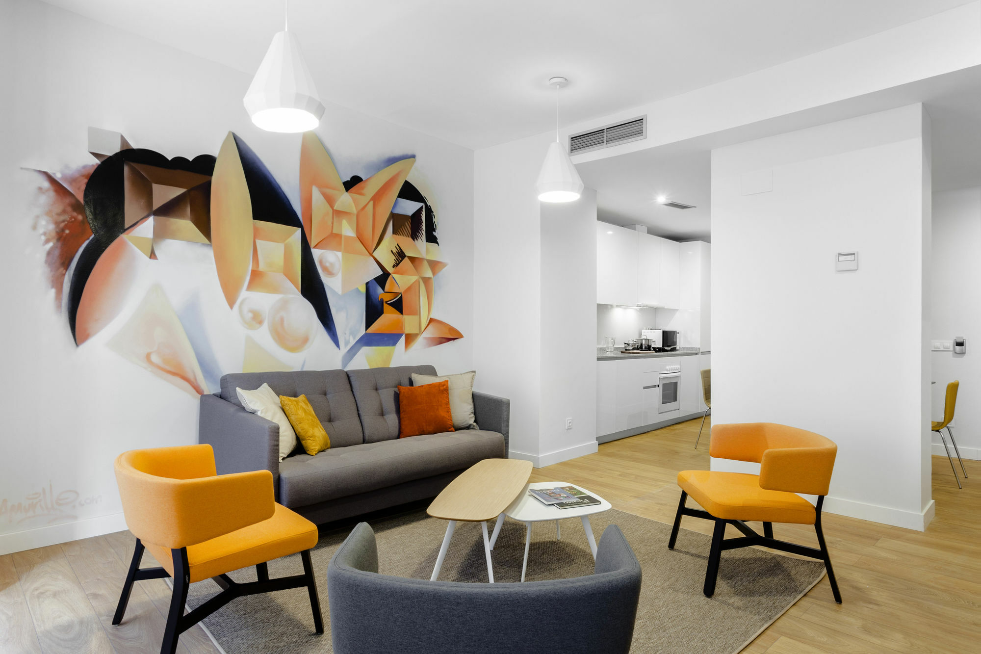 Home Art Apartments 马德里 外观 照片